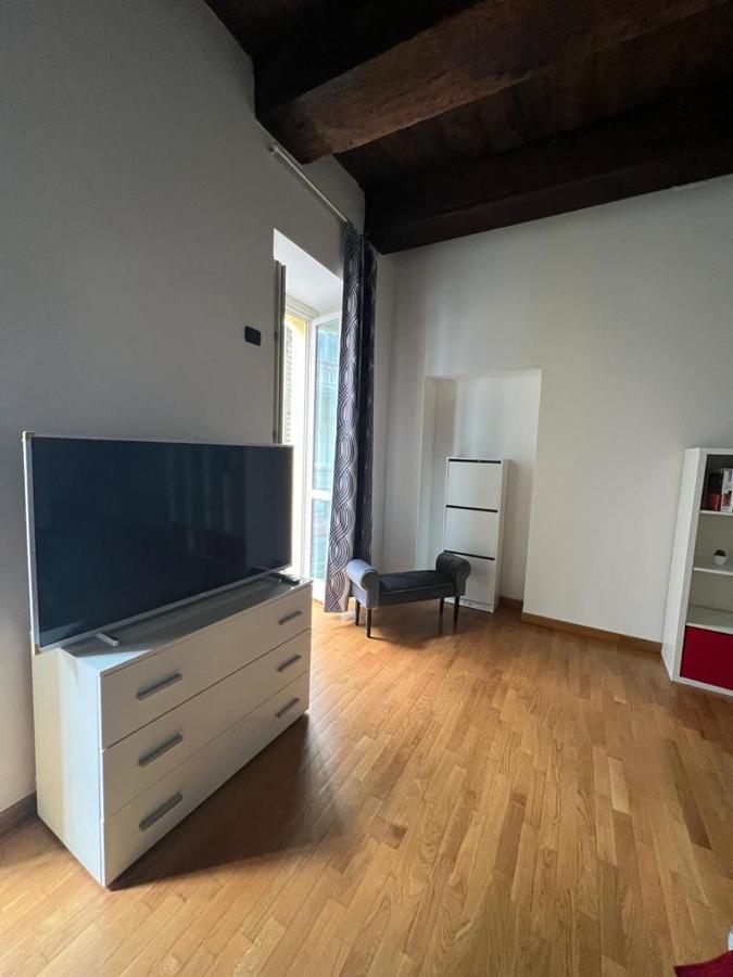 Casa Duomo Apartment อัลบา ภายนอก รูปภาพ